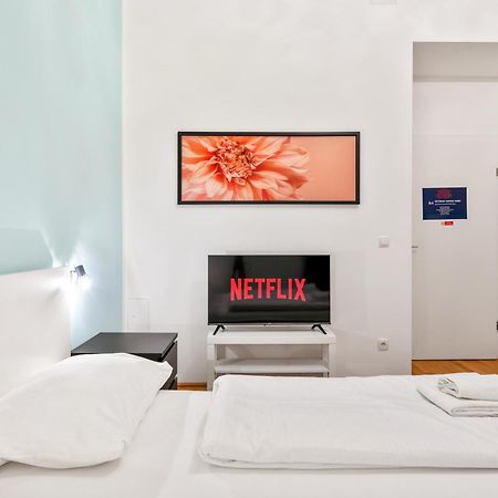 비엔나 522 Mbits Wifi Air Con Free Parking 아파트 외부 사진